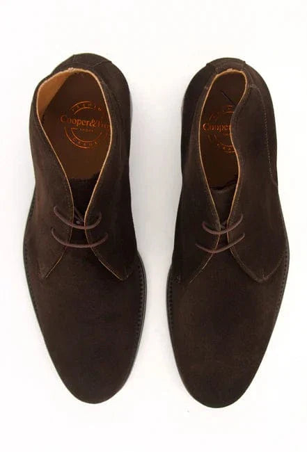 Botas de ante marrón