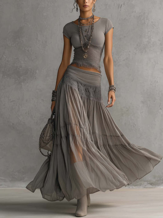 Conjunto Boho de Encaje y Falda Plisada
