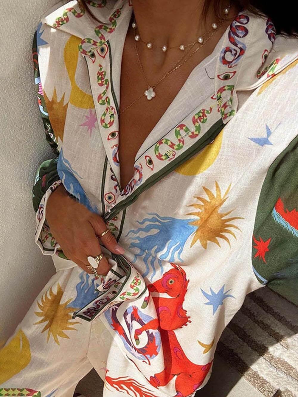 Conjunto Estampado de Camisa y Pantalón