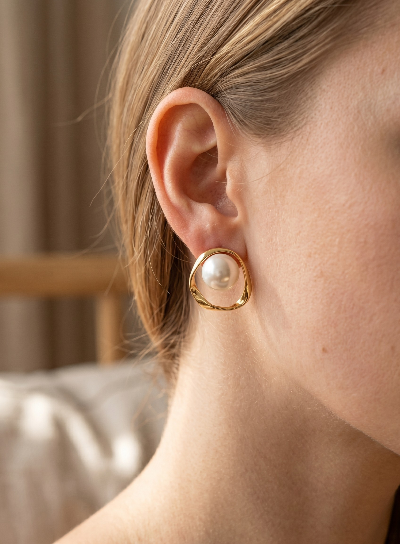 Pendientes&nbsp; Elegancia Orgánica y Dorada