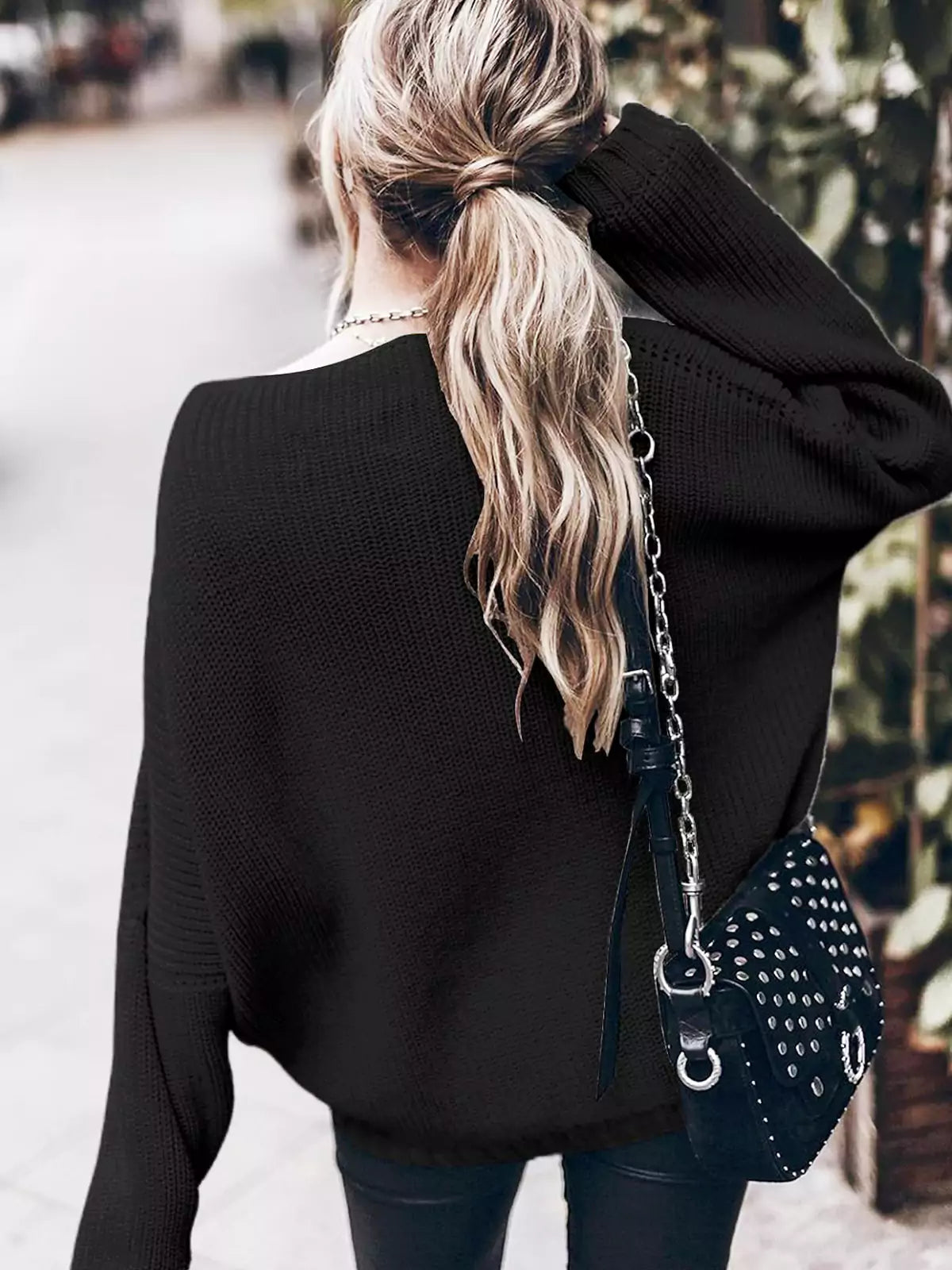 Conjunto de Jersey Oversize de Punto con Manga Murciélago y Falda Mini de Volantes