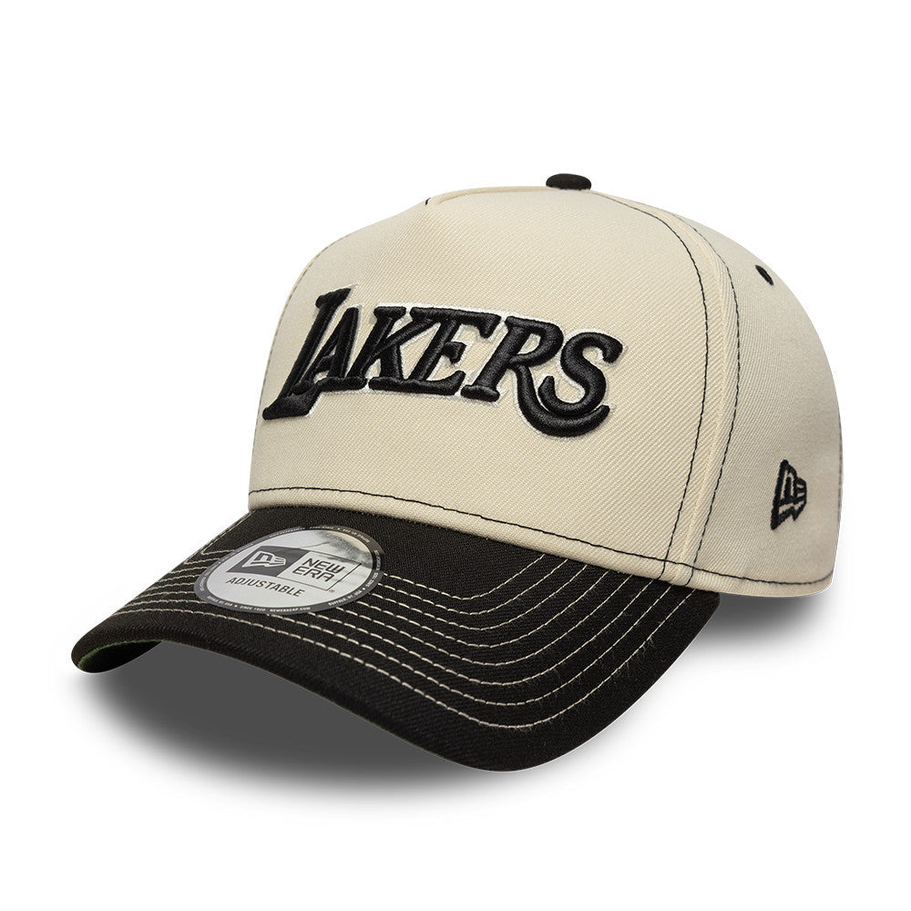 Gorra 9FORTY E-Frame Ajustable Icono de la Ciudad LA Lakers NBA Blanco roto