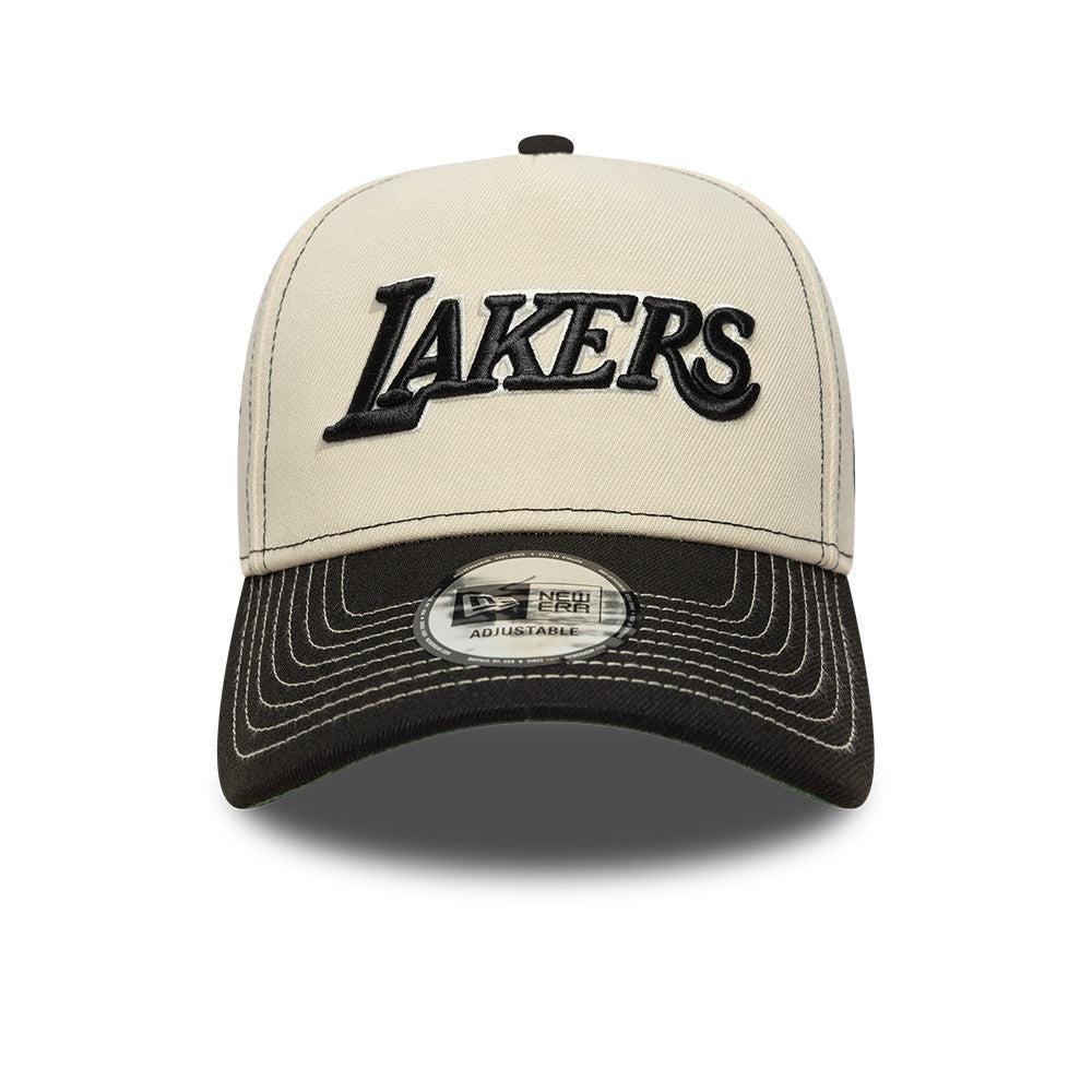 Gorra 9FORTY E-Frame Ajustable Icono de la Ciudad LA Lakers NBA Blanco roto