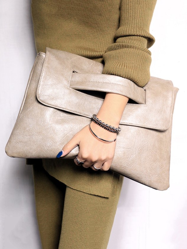 Bolso Clutch de Gran Capacidad con Correa Bandolera y Cierre Magnético
