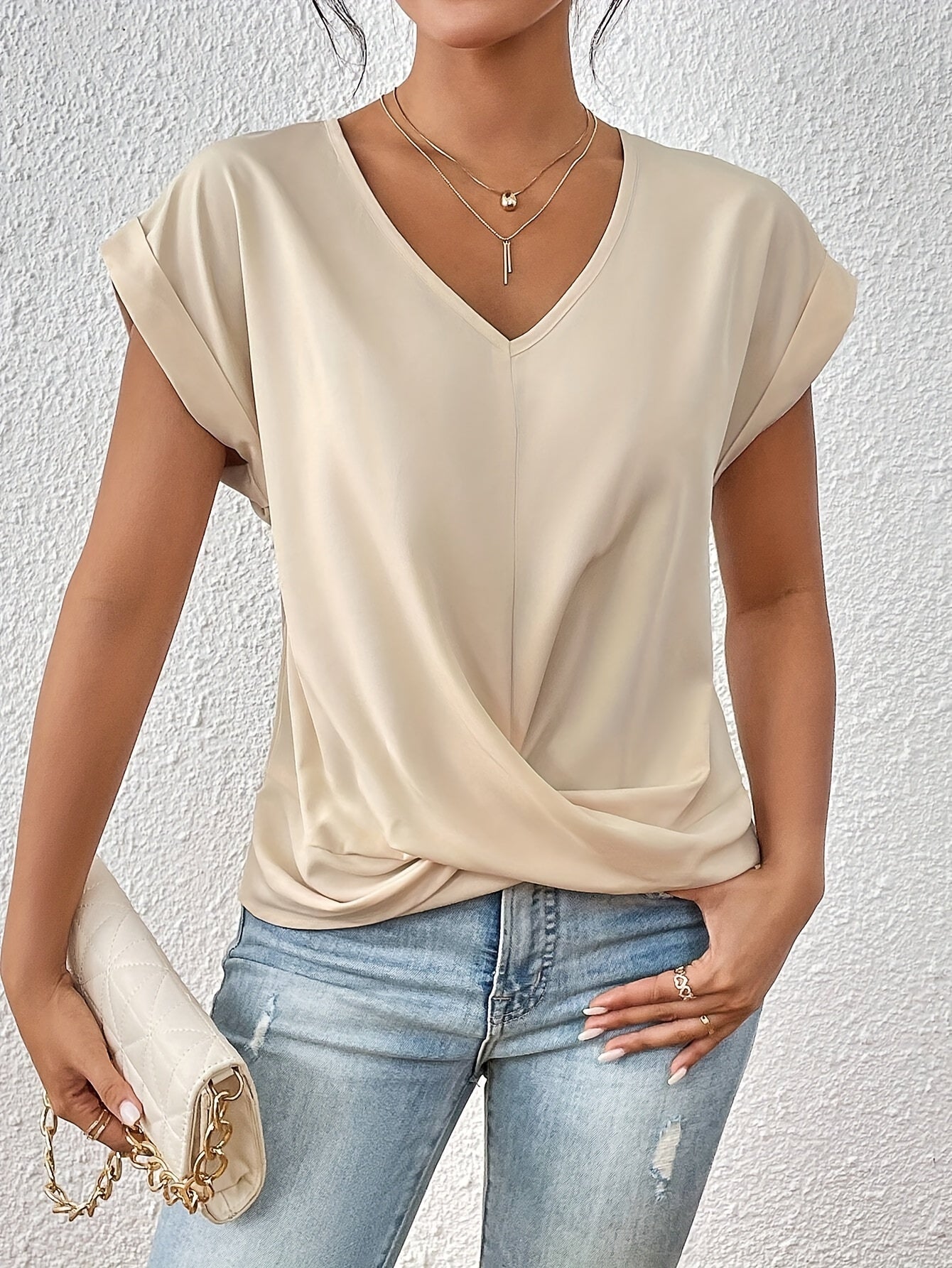 Camiseta Cómoda con Elegante Escote
