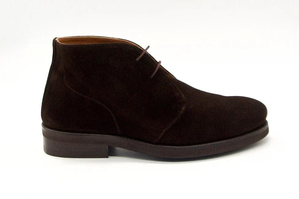 Botas de ante marrón