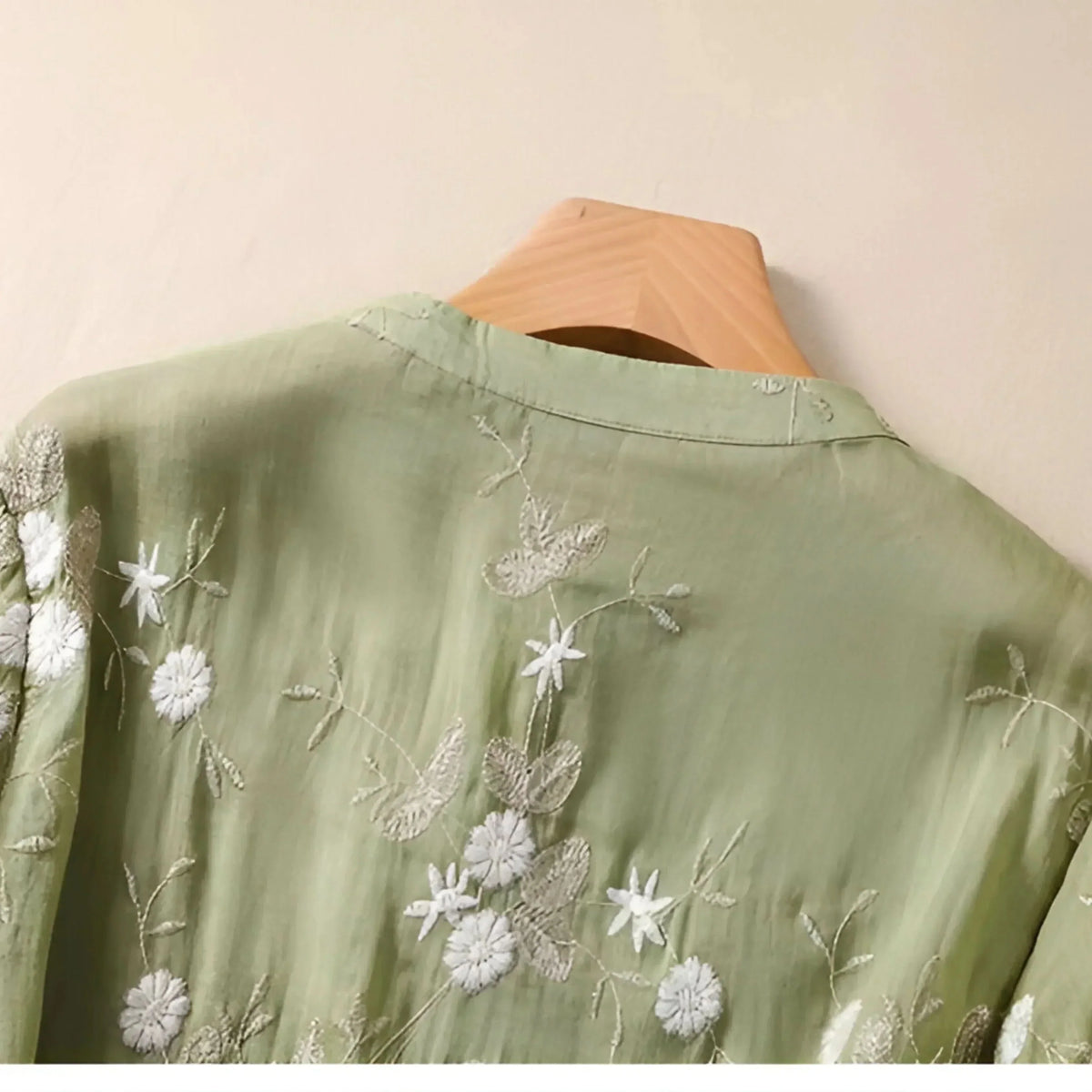 Top Emily de Algodón con Flores Bordadas