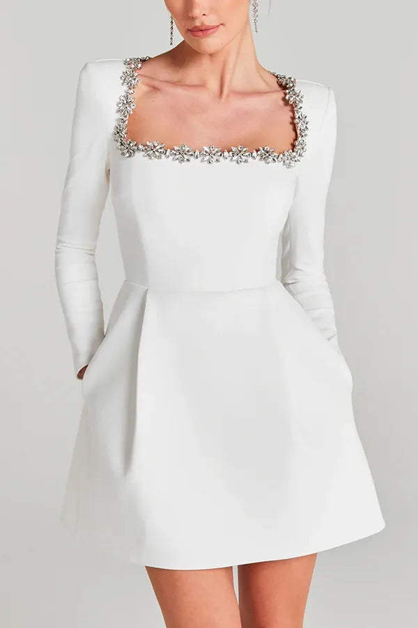 Camila – Vestido Noir Elegance