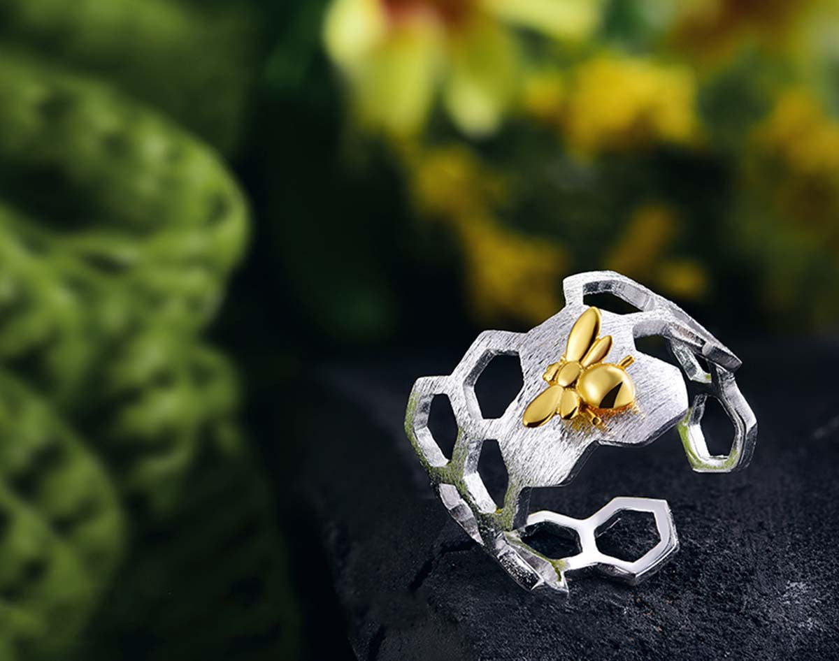 Anillo de Panal Chapado en Oro
