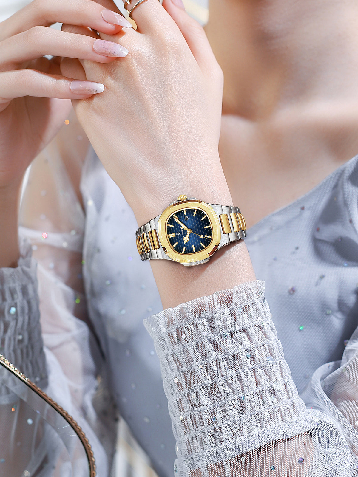 Isabella | Reloj Dorado Exclusivo