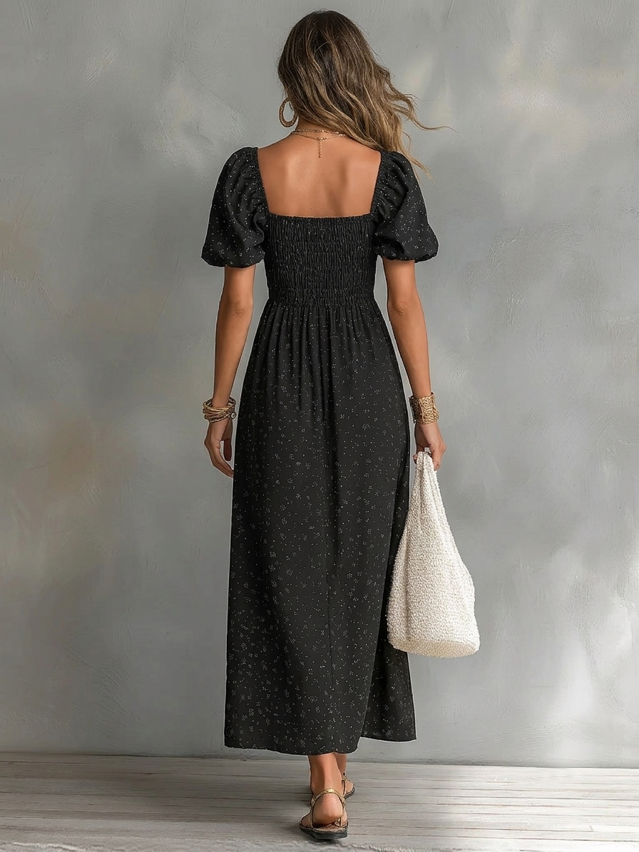 Vestido Largo Negro con Escote Cuadrado
