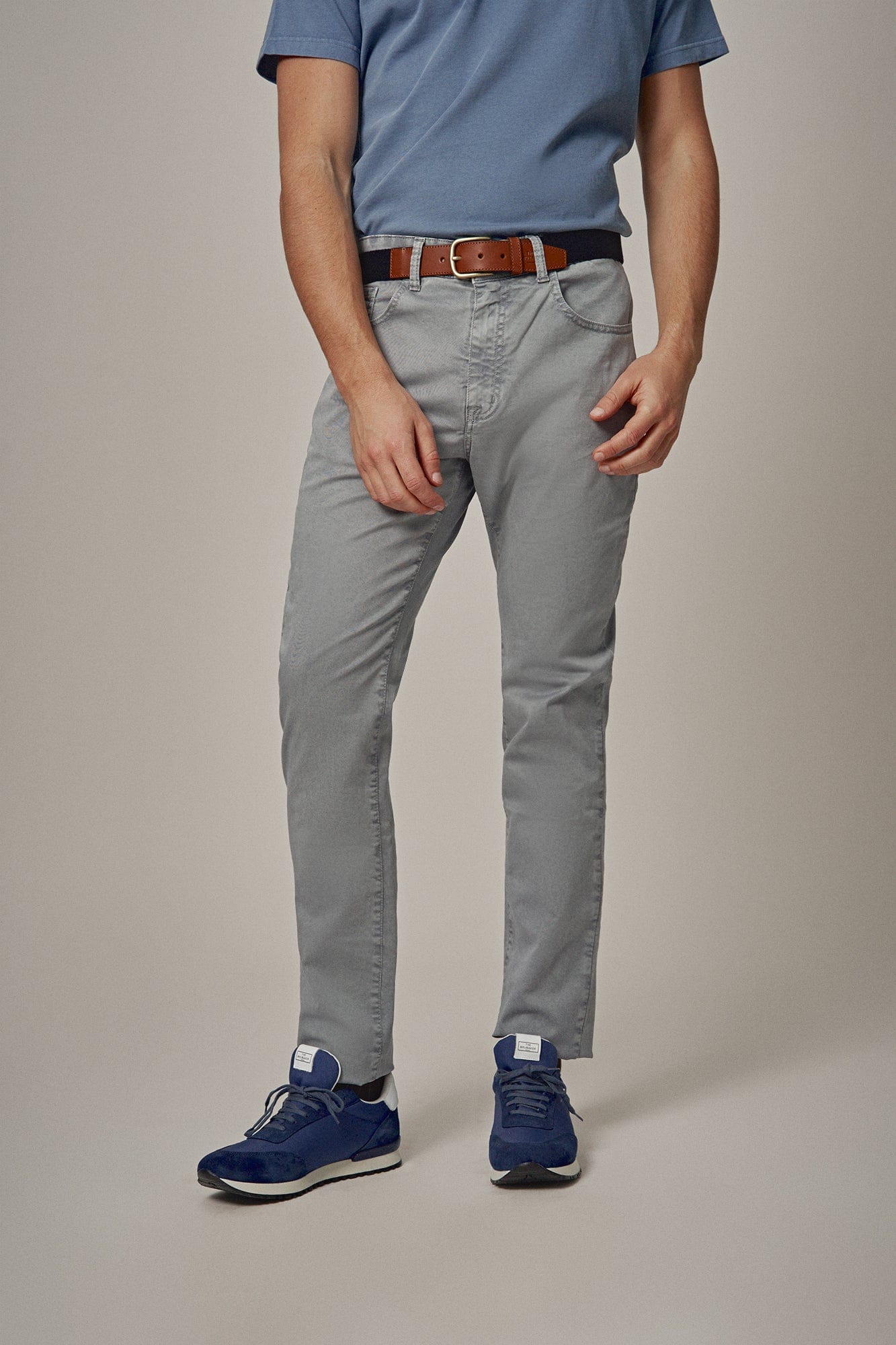 Pantalón Gris