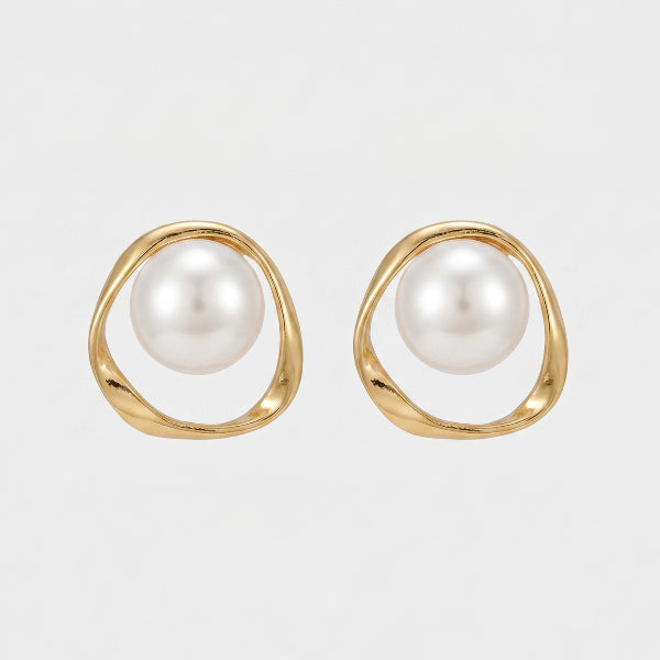 Pendientes&nbsp; Elegancia Orgánica y Dorada