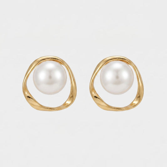 Pendientes&nbsp; Elegancia Orgánica y Dorada