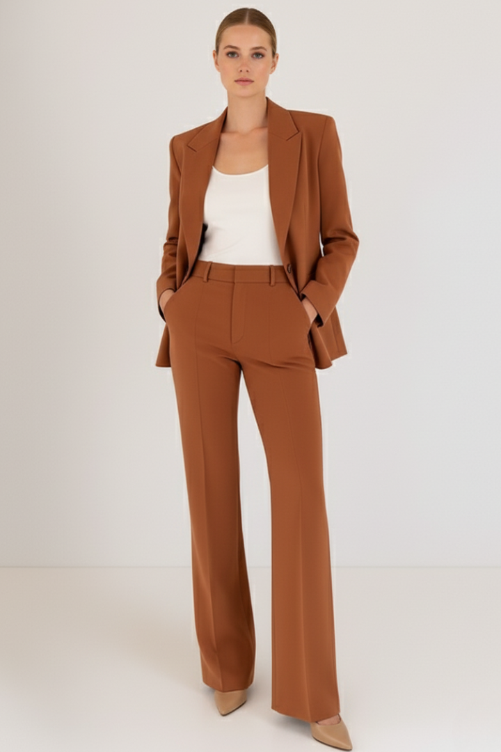 Amelia | Traje de Dos Piezas con Blazer