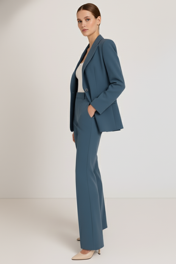 Amelia | Traje de Dos Piezas con Blazer