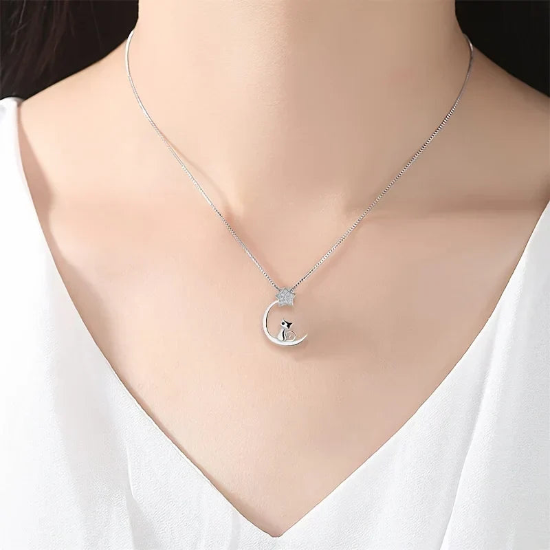 Collar de Silueta de Gato y Estrellas