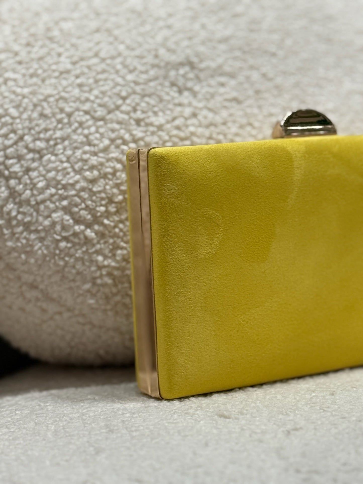 Bolso amarillo | Sacha