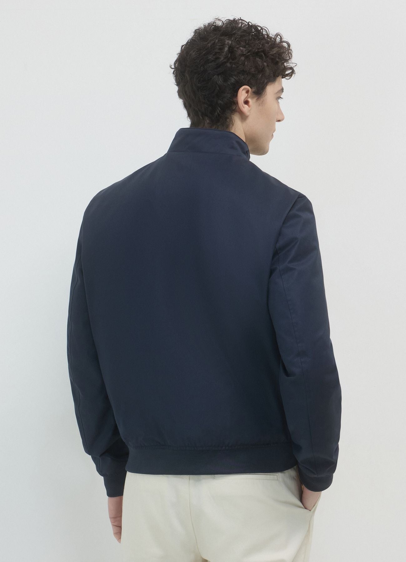 Cazadora Bomber Cuello Alto Azul Noche