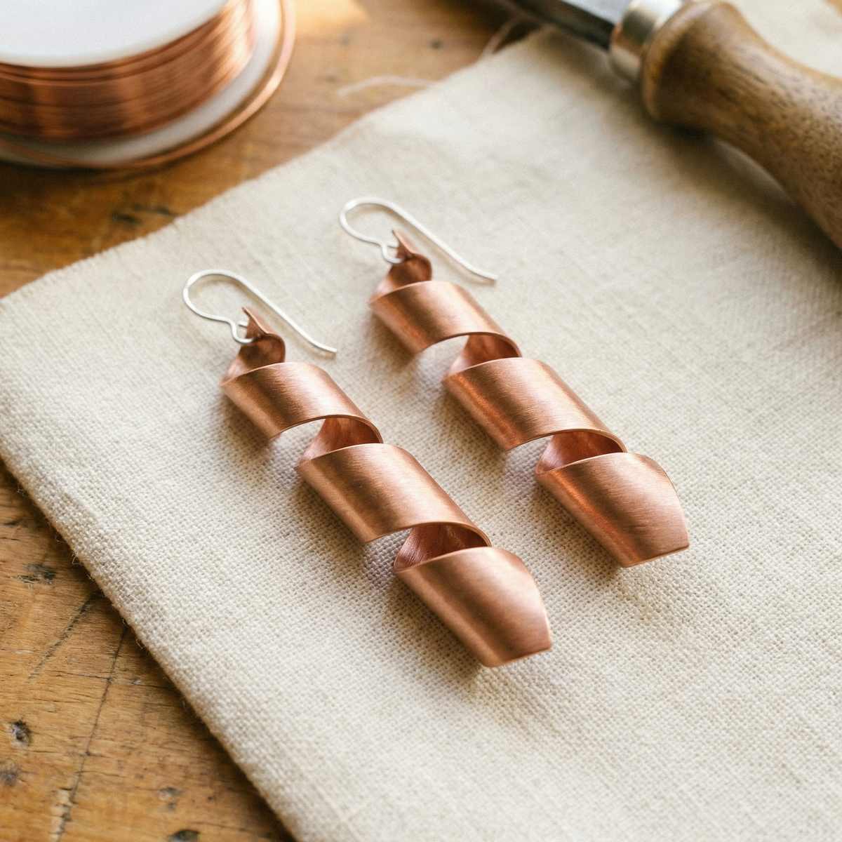 Aretes Colgantes de Cobre