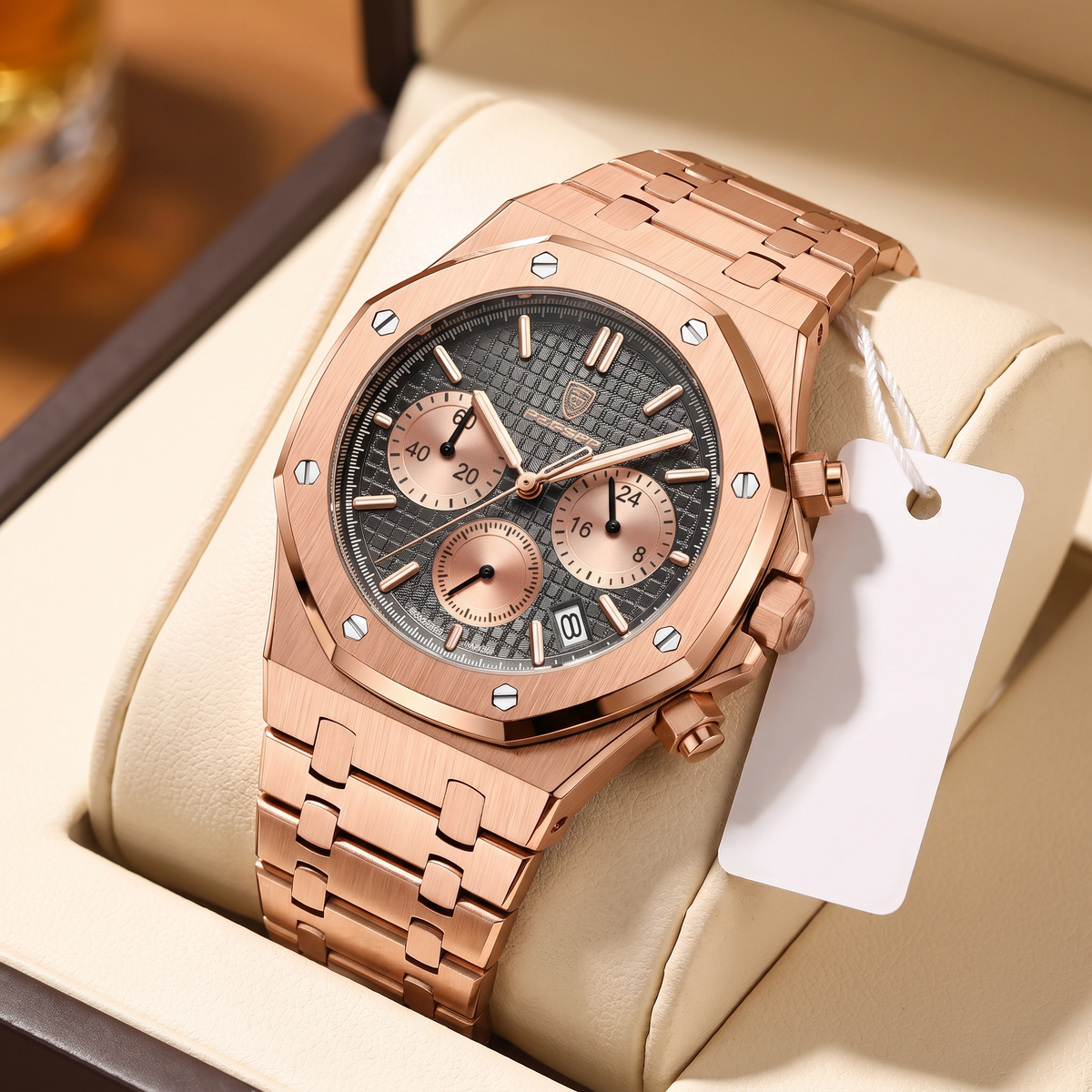 Royale Regent Chrono en su caja de presentación