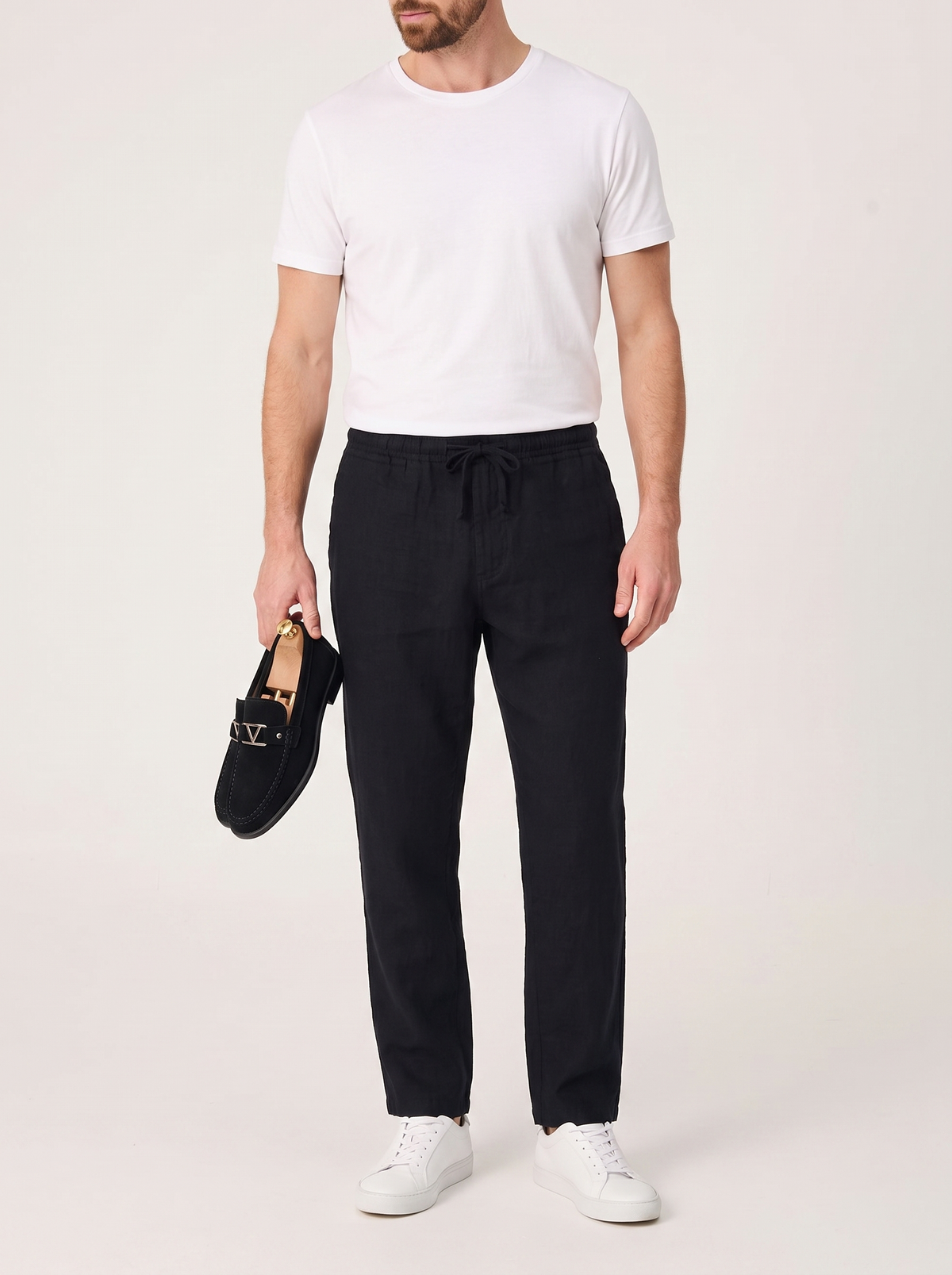 Pantalón de Lino Azul Marino con fondo blanco