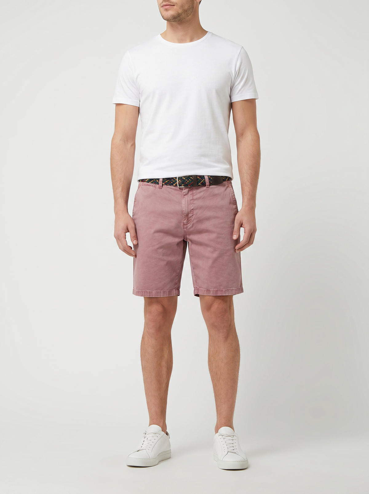 Bermuda Morada con fondo blanco