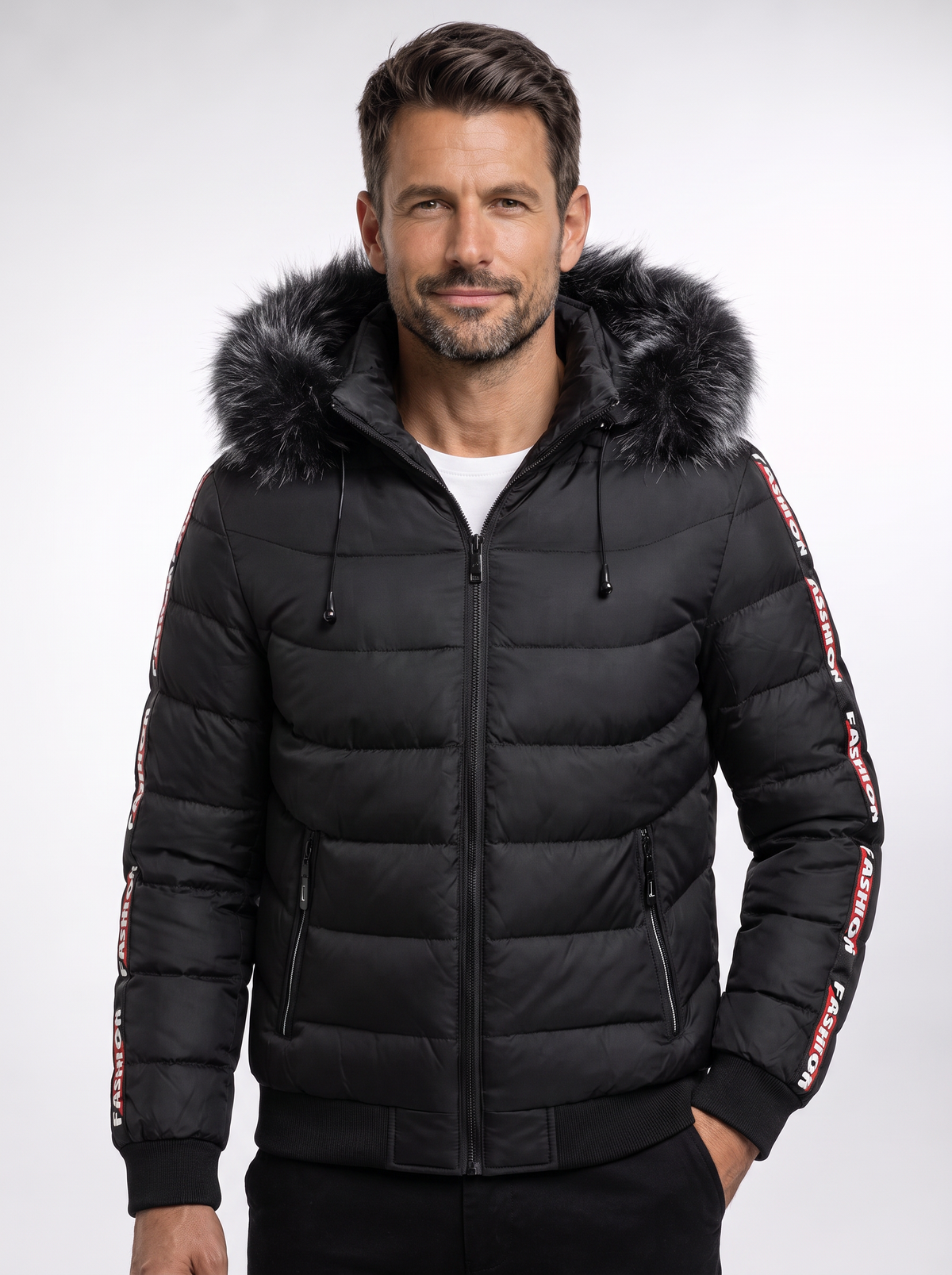 Chaqueta Acolchada con Capucha Forrada con fondo claro tipo estudio