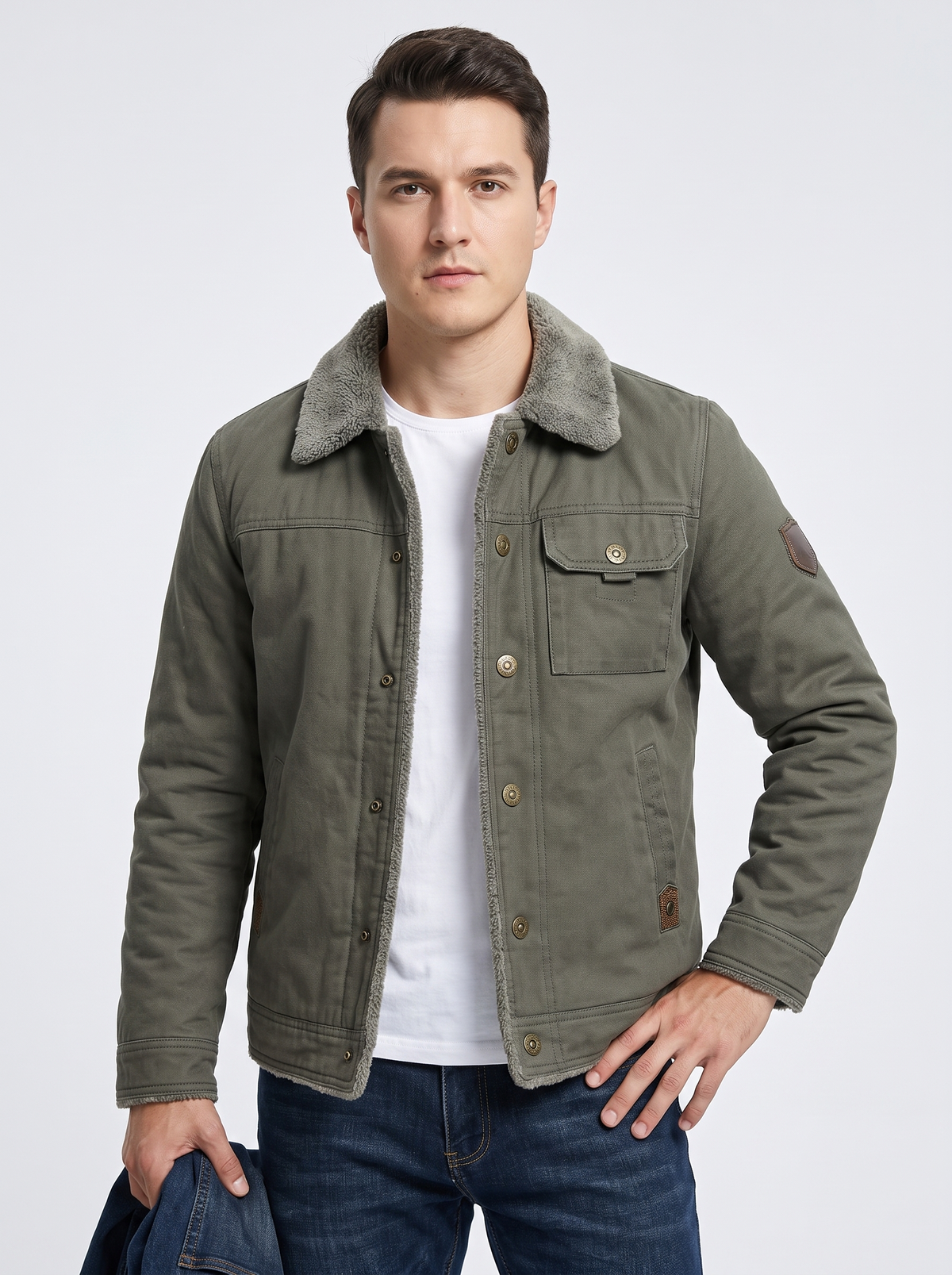 Chaqueta Logan con modelo