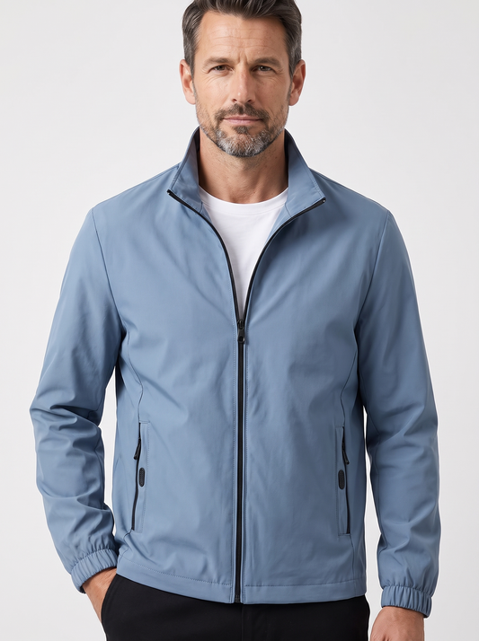 Chaqueta Icon Active con modelo