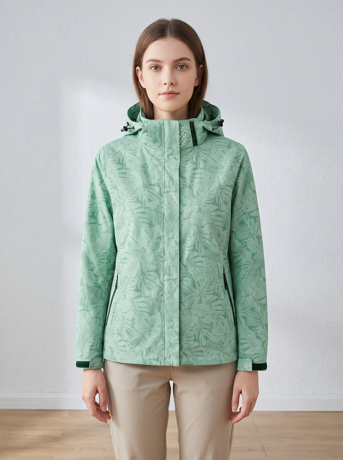 Chaqueta Impermeable Classic Refresh con modelo