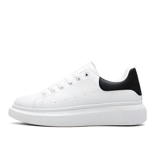 Zapatilla Casual de Piel
